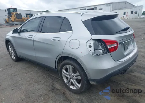 2015 Mercedes-Benz Gla 250 4Matic z USA, uszkodzony, nr VIN WDCTG4GB5FJ176997